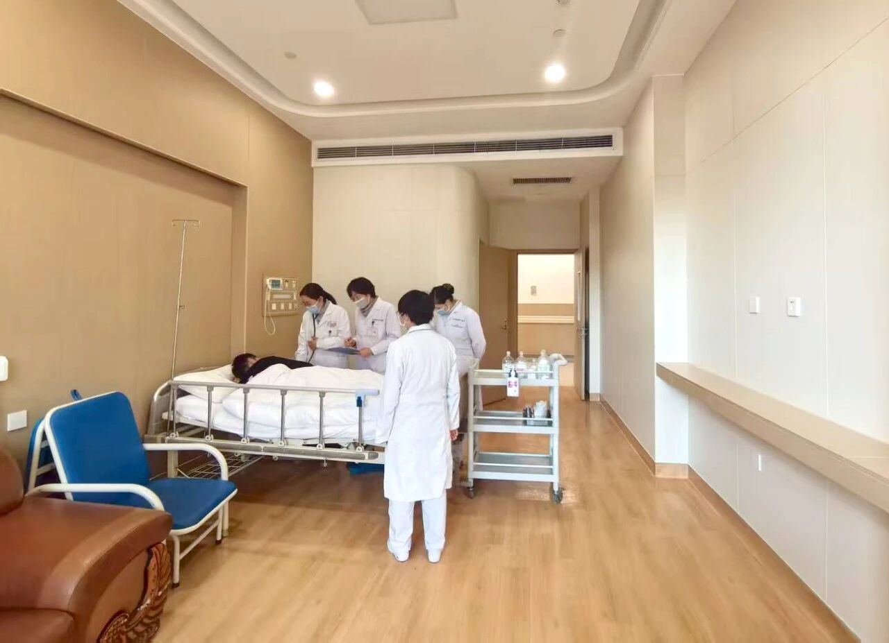 105549fe67103fecbd2781660560448a.jpg 105549fe67103fecbd2781660560448a.jpg