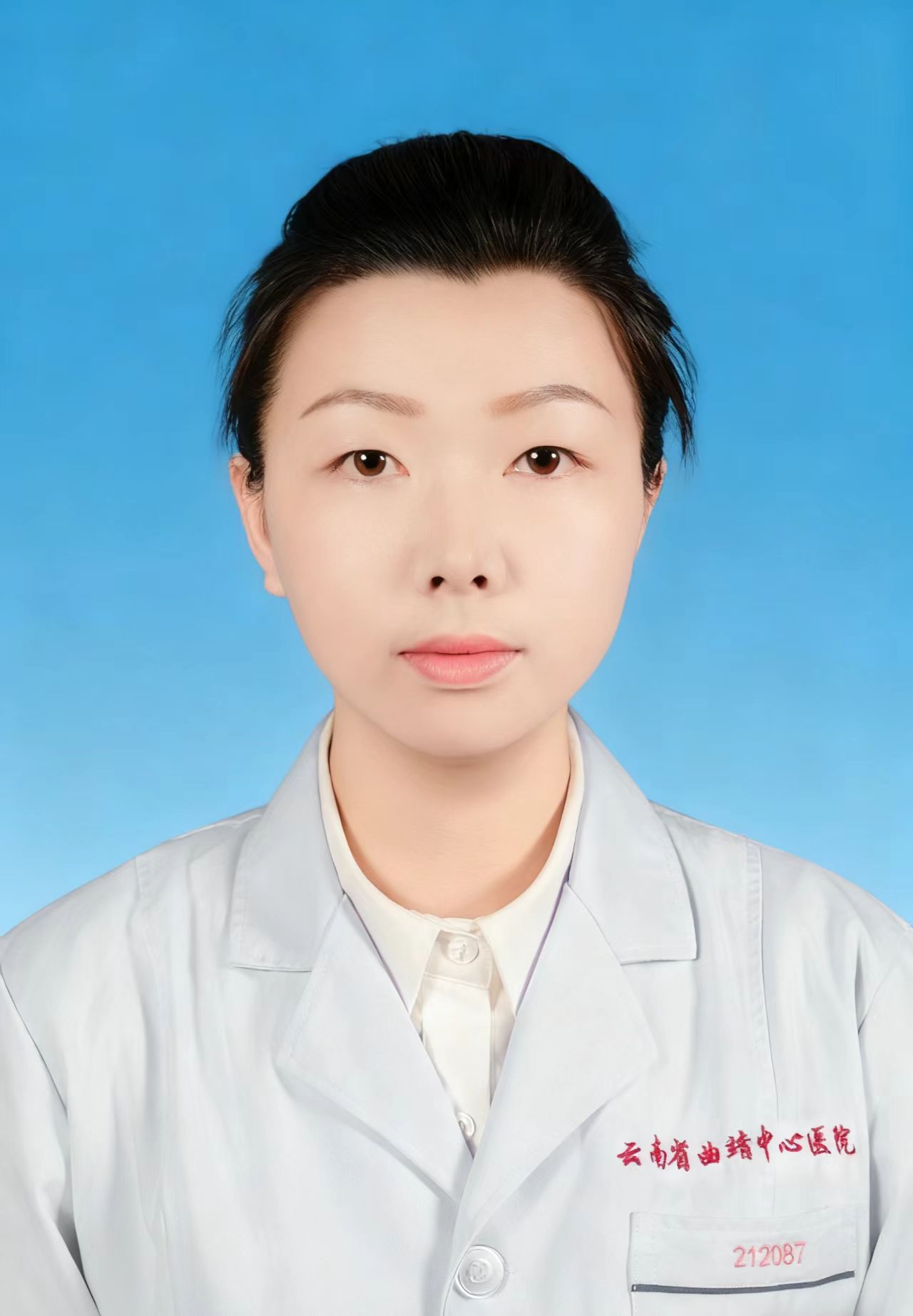 健康管理中心-夏梅-护-主管护师.jpg