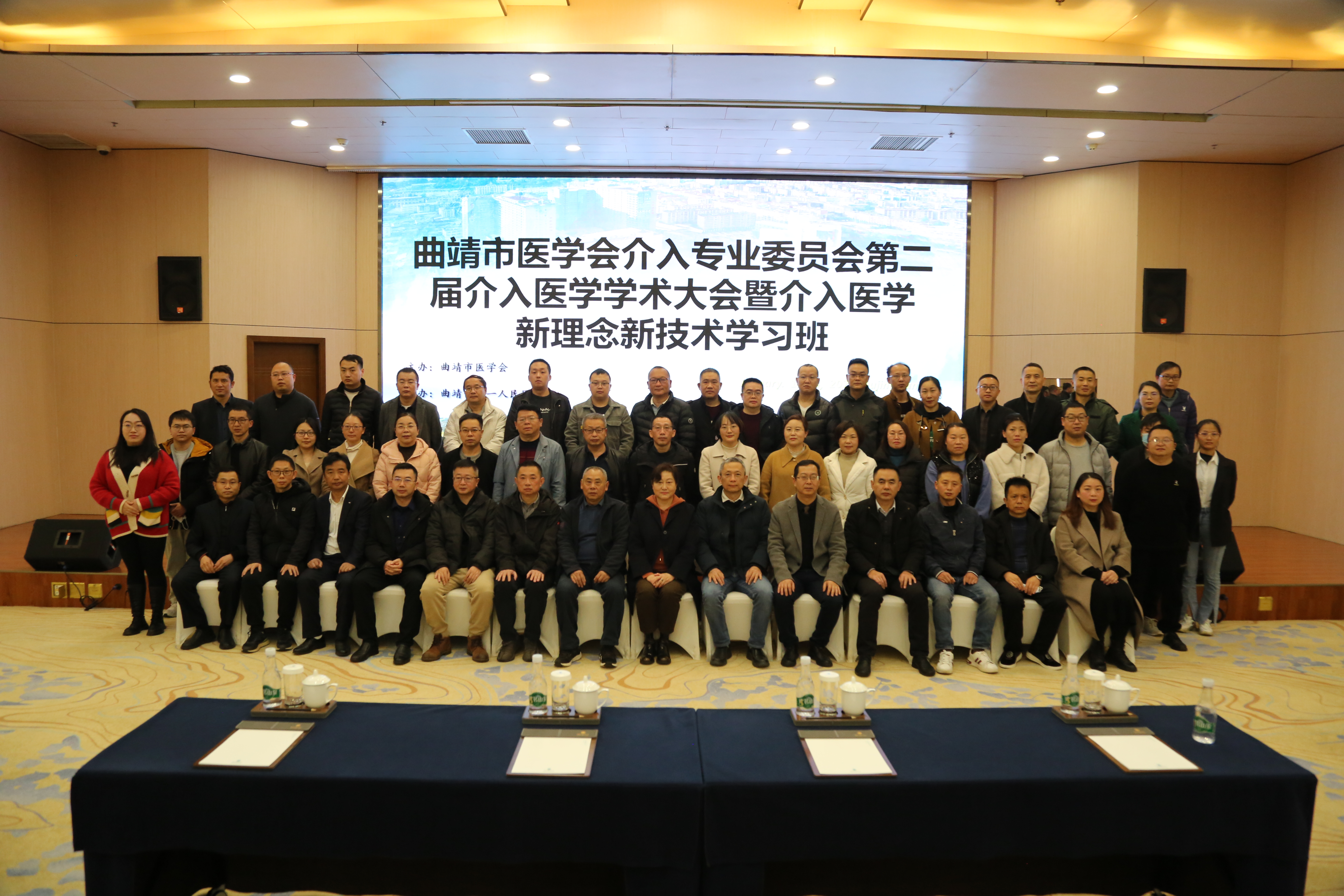 lADPM2OzIwUxXQjNDwDNFoA_5760_3840.jpg lADPM2OzIwUxXQjNDwDNFoA_5760_3840.jpg